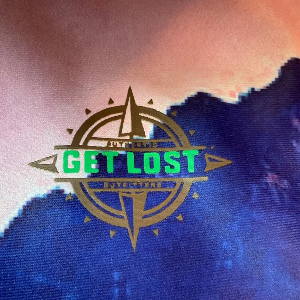 📦⛰️Get Lost leggings sz Small *Coupon Eligible* preowned FREE SHIPPING - Picture 3 of 14